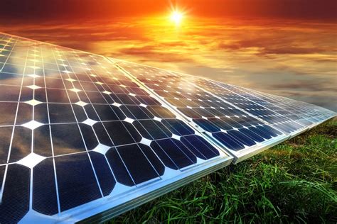  Ultrathin Perovskite Solar Cells: Revolutionizing Renewable Energy Generation!